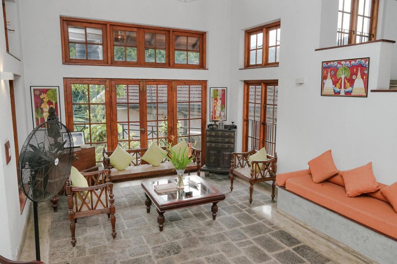 Gruhaya Boutique Villa Kandy Esterno foto